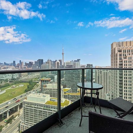 2 Bedroom Waterfront Condo Downtown W/ Free Parking Toronto Zewnętrze zdjęcie