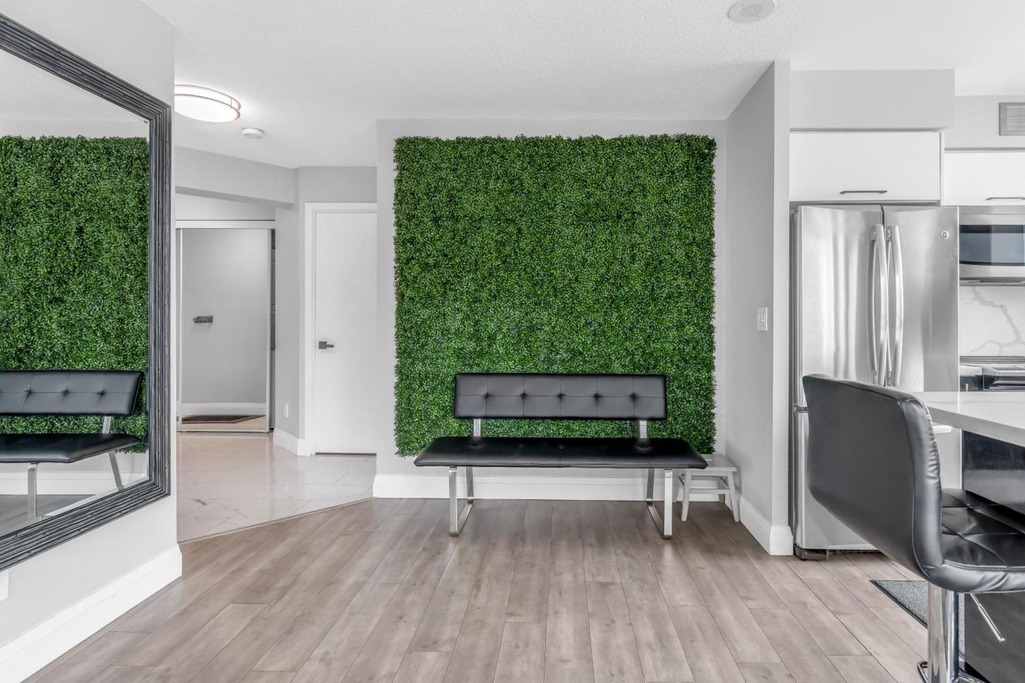 2 Bedroom Waterfront Condo Downtown W/ Free Parking Toronto Zewnętrze zdjęcie
